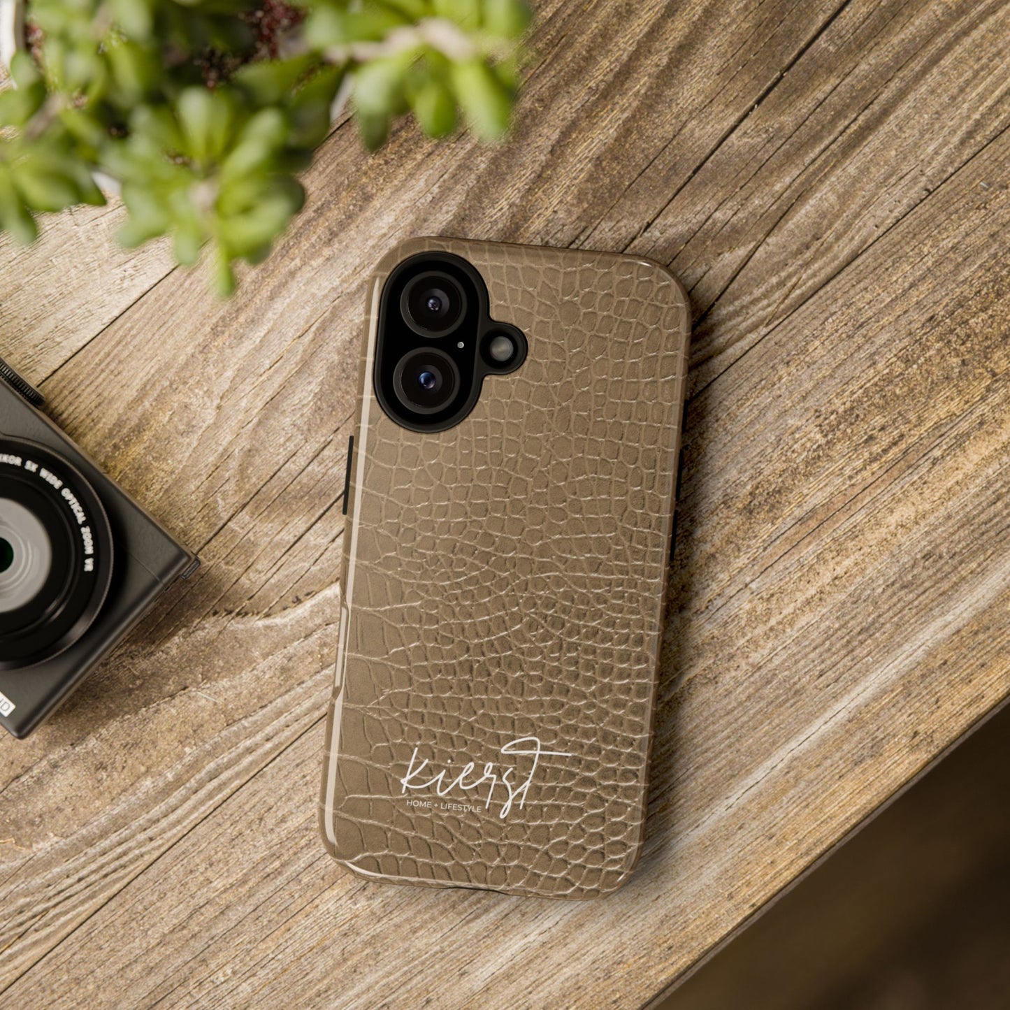 Tan Alligator Print iPhone Case | Elevated texture meets everyday ease