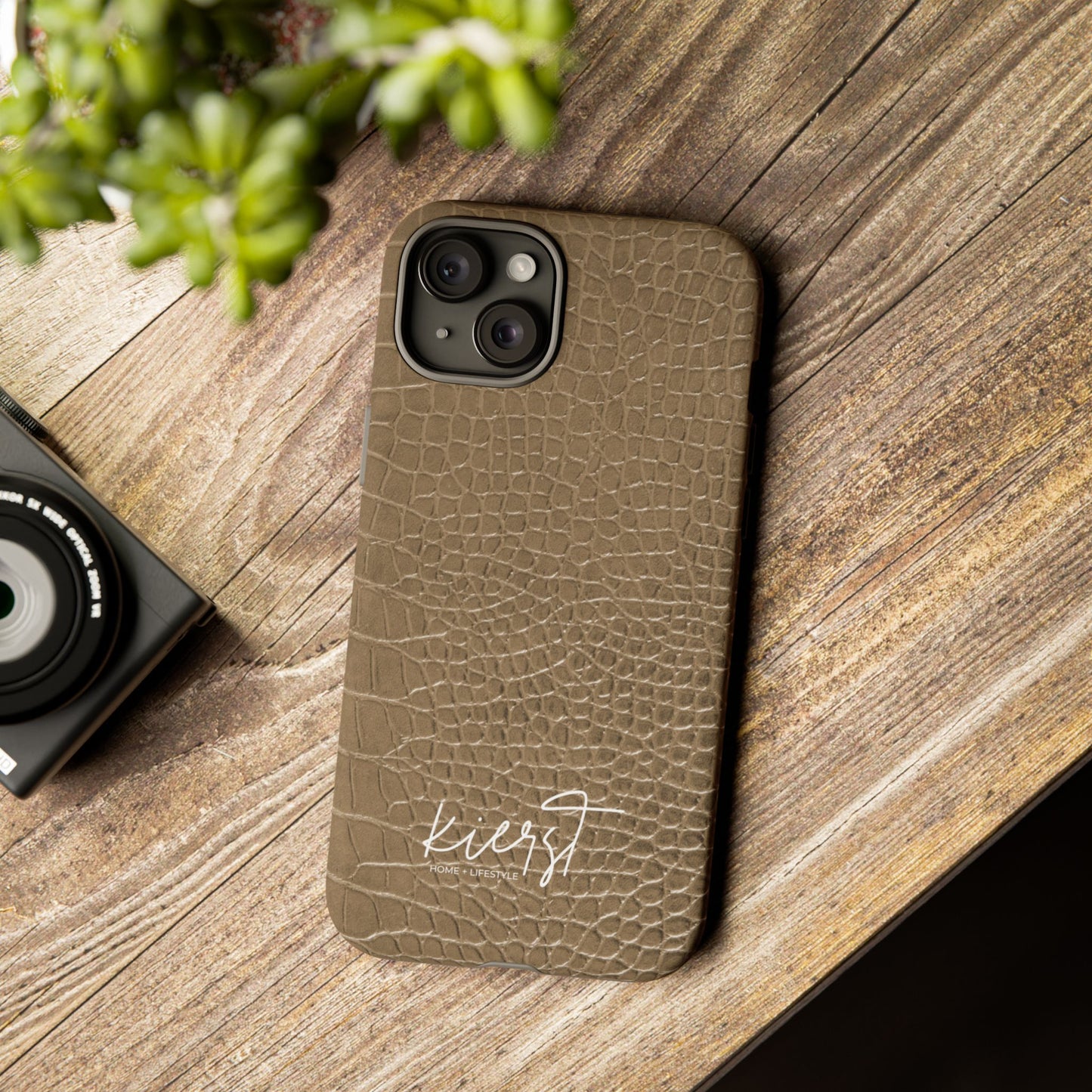 Tan Alligator Print iPhone Case | Elevated texture meets everyday ease
