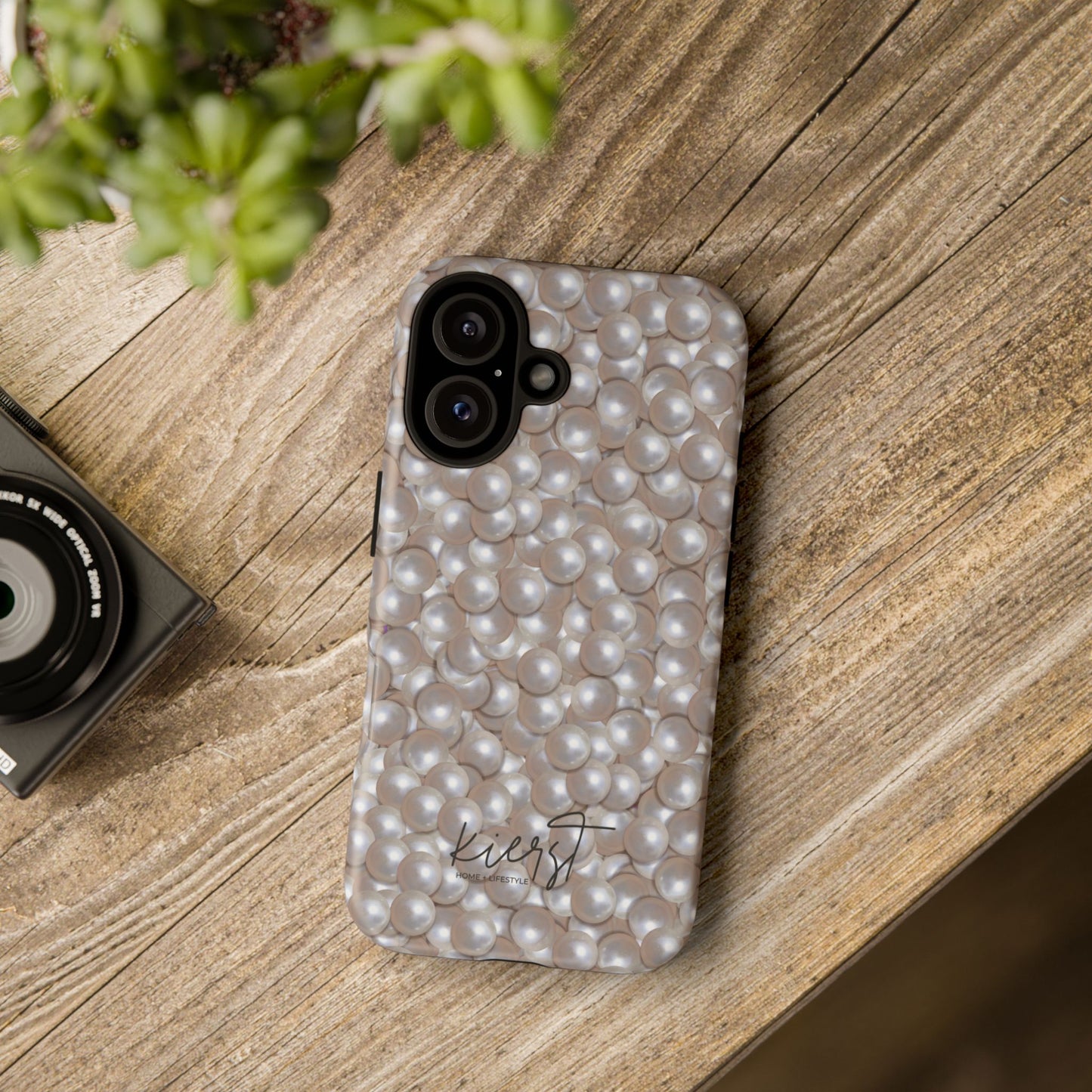 Pearlcore Elegance iPhone Case | Luxe Layer For Everyday Essential