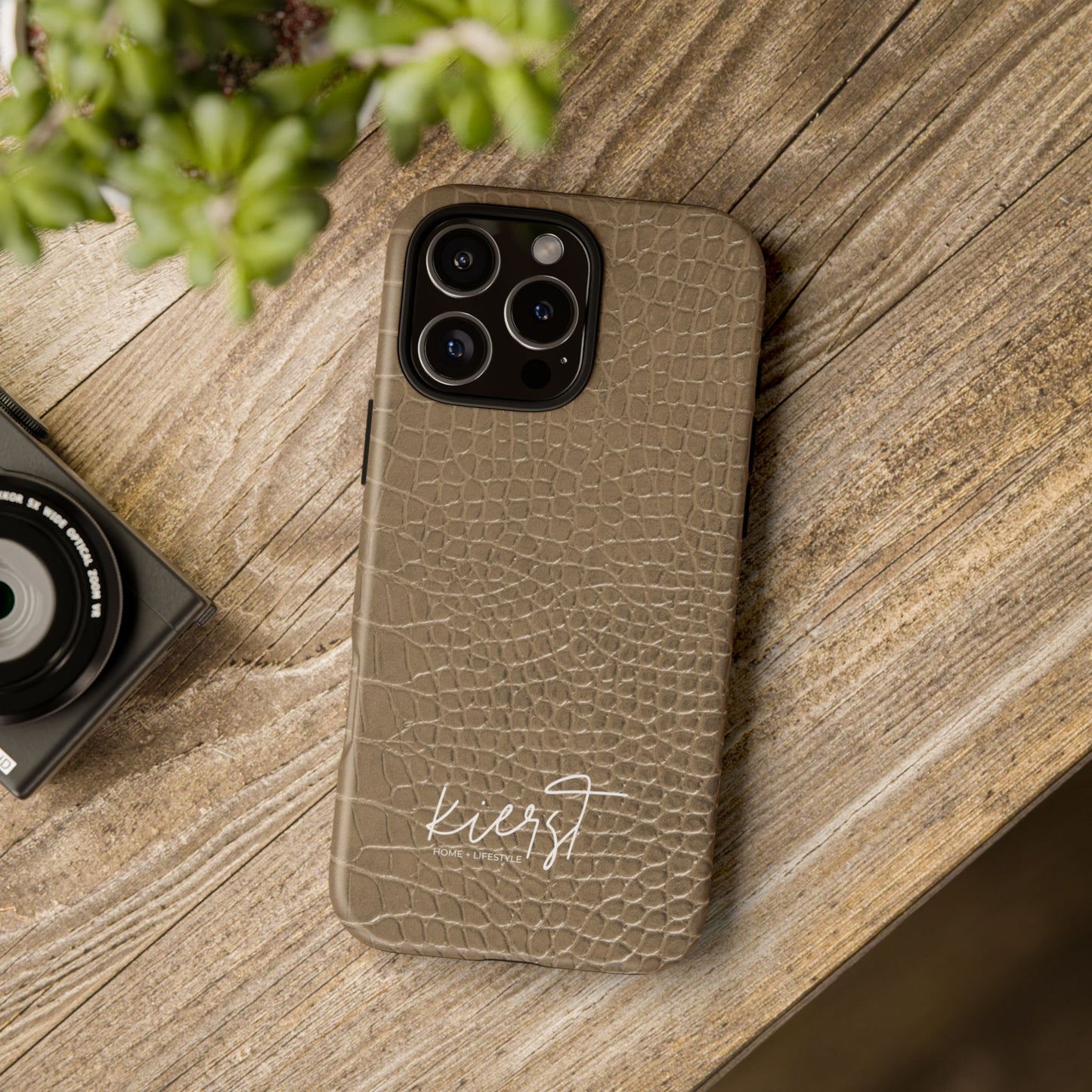 Tan Alligator Print iPhone Case | Elevated texture meets everyday ease