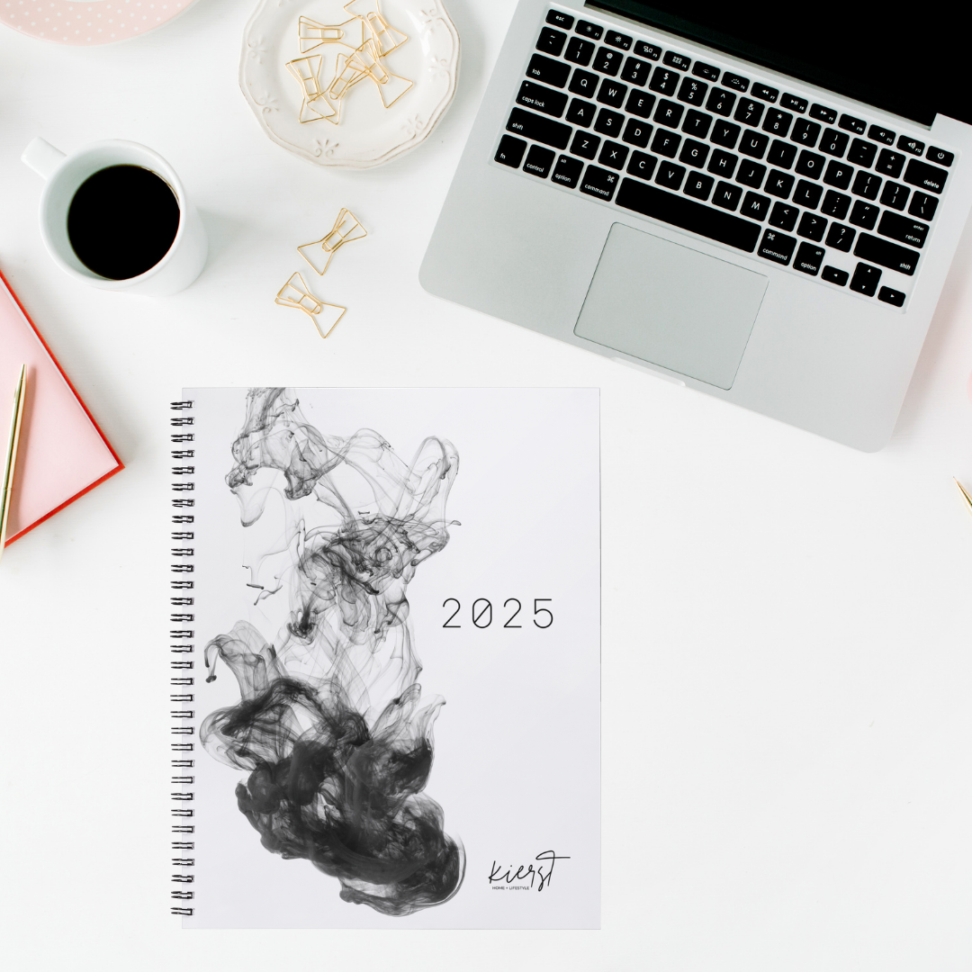 2025 Black Smoke Daily Planner