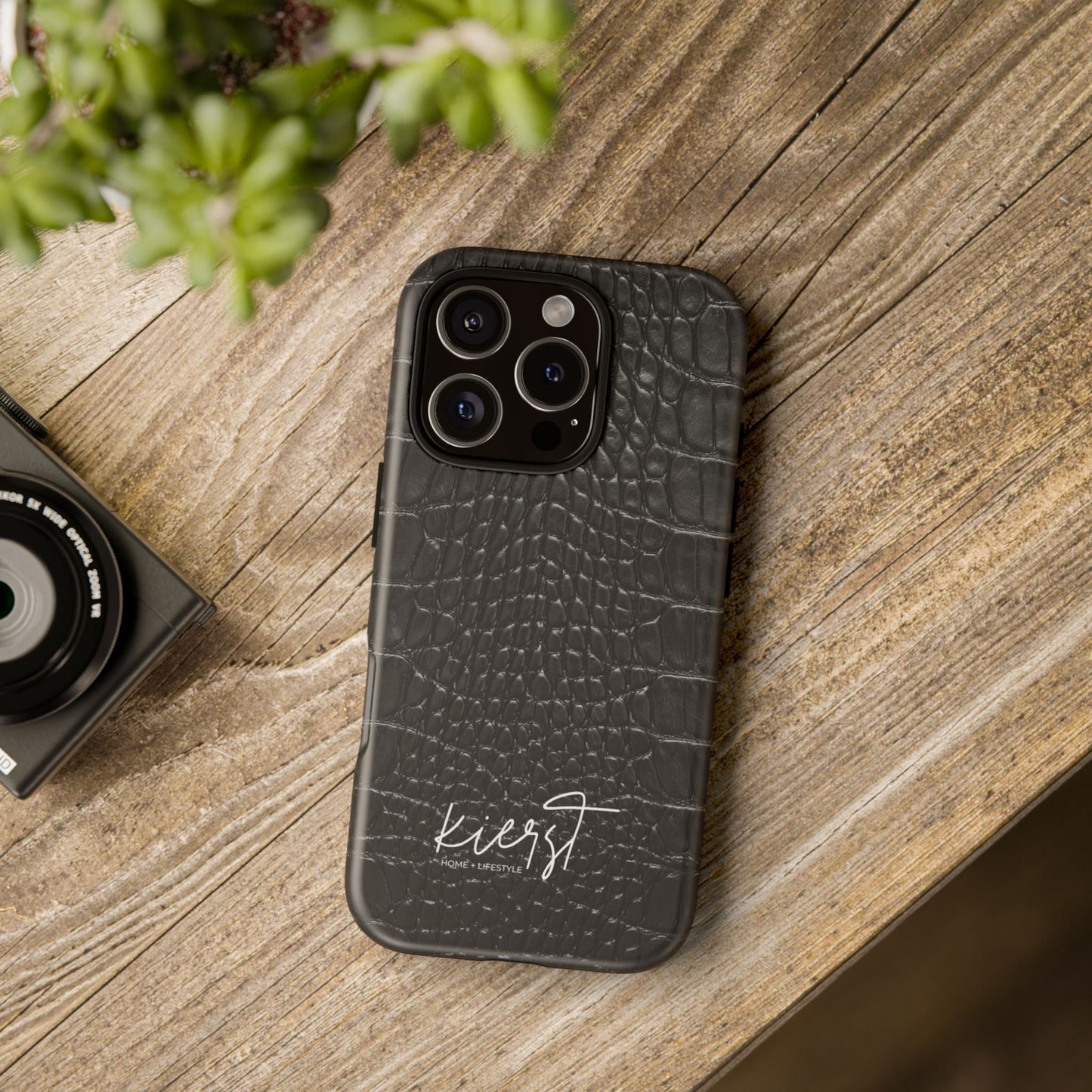 Black Alligator Print iPhone Case | Minimalist Edge Meets Everyday Function