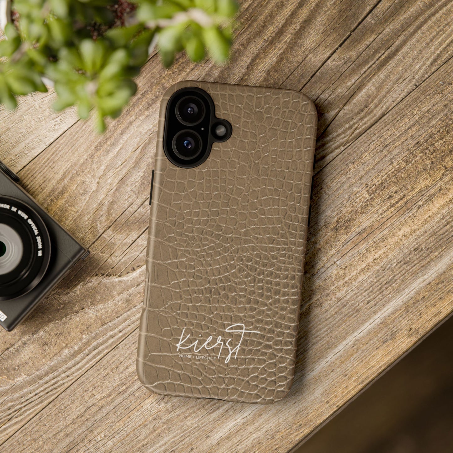 Tan Alligator Print iPhone Case | Elevated texture meets everyday ease