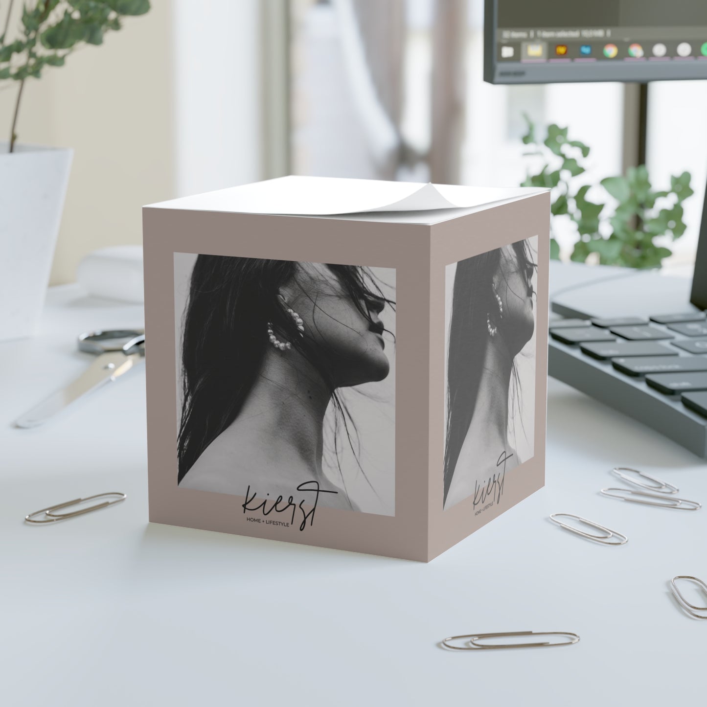 Fashion Note Cube