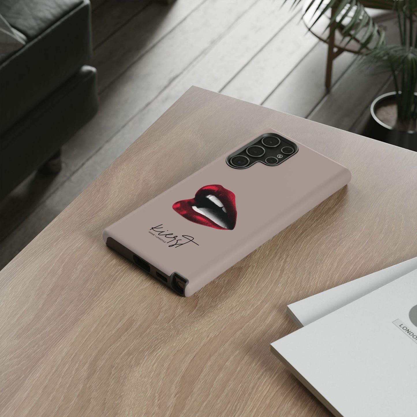 Retro Red Lips Samsung Galaxy Case | Pop Art, Luxe Feel