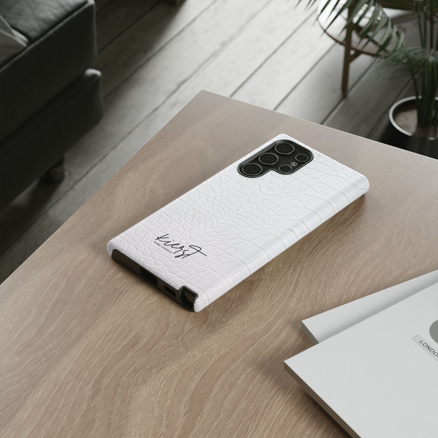 White Alligator Samsung Galaxy Case | Classic Texture Meets Modern Edge