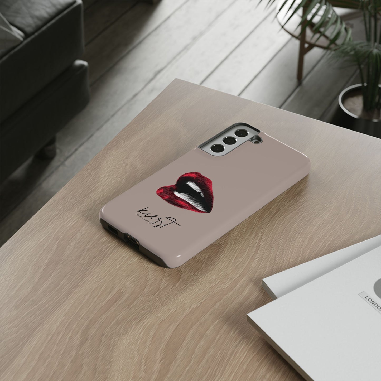 Retro Red Lips Samsung Galaxy Case | Pop Art, Luxe Feel