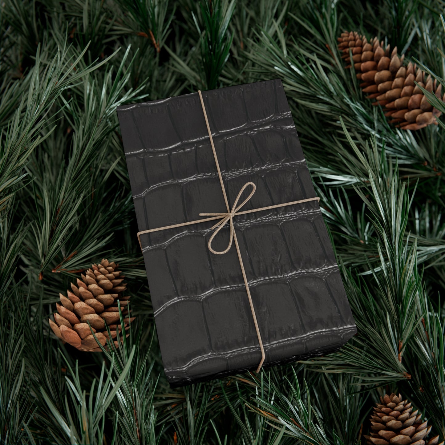Black Alligator Print Gift Wrapping Paper
