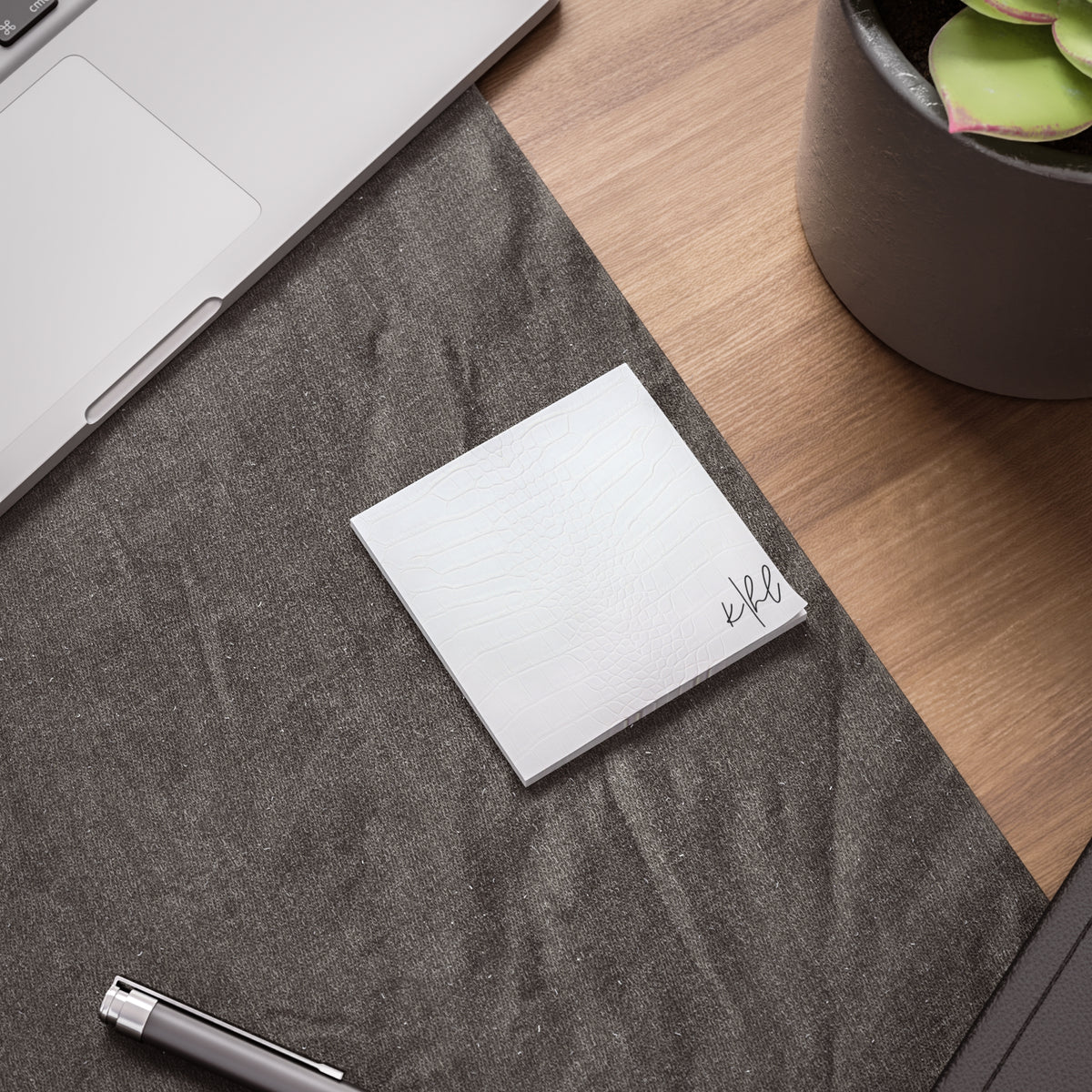 White Alligator Post-it® Note Pad