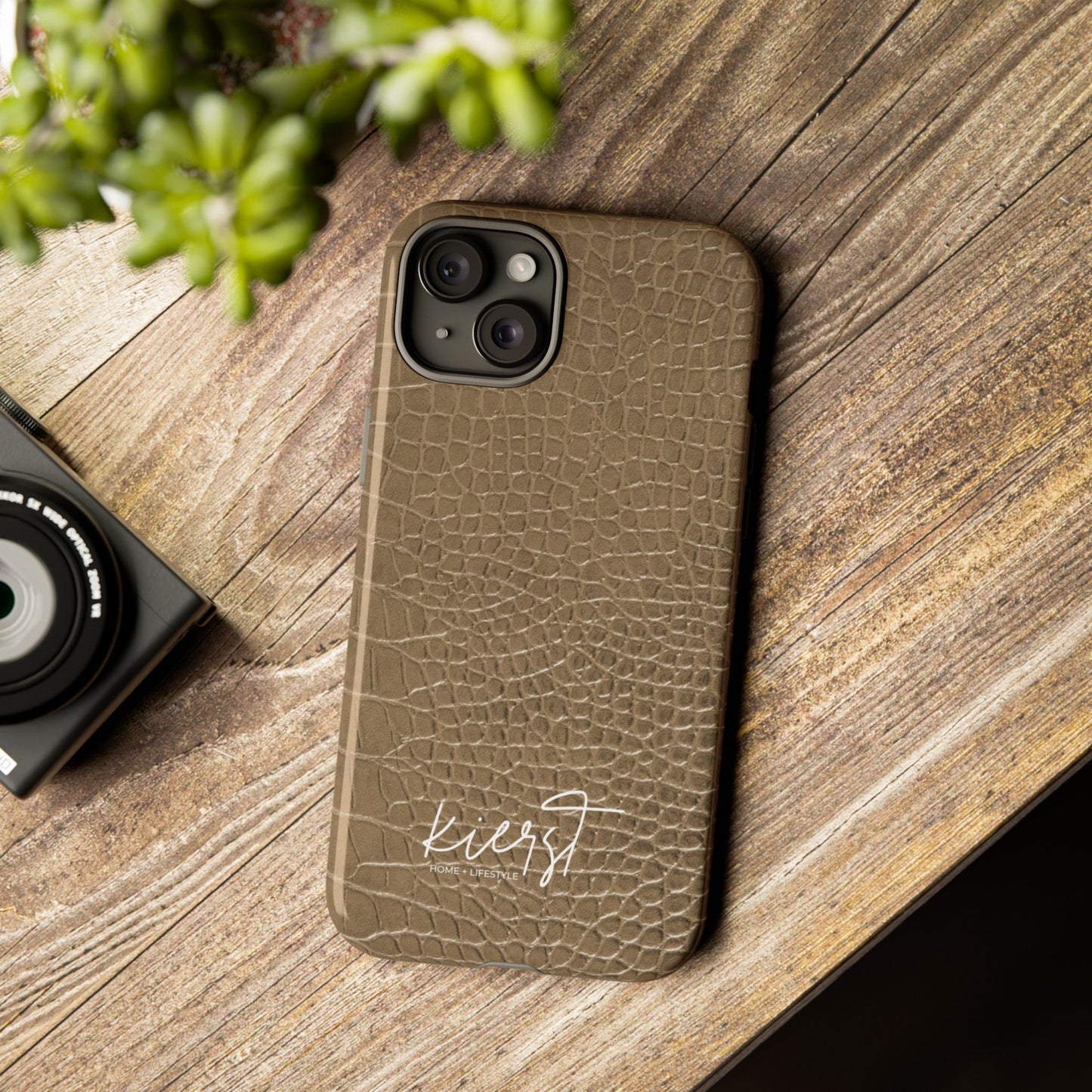 Tan Alligator Print iPhone Case | Elevated texture meets everyday ease