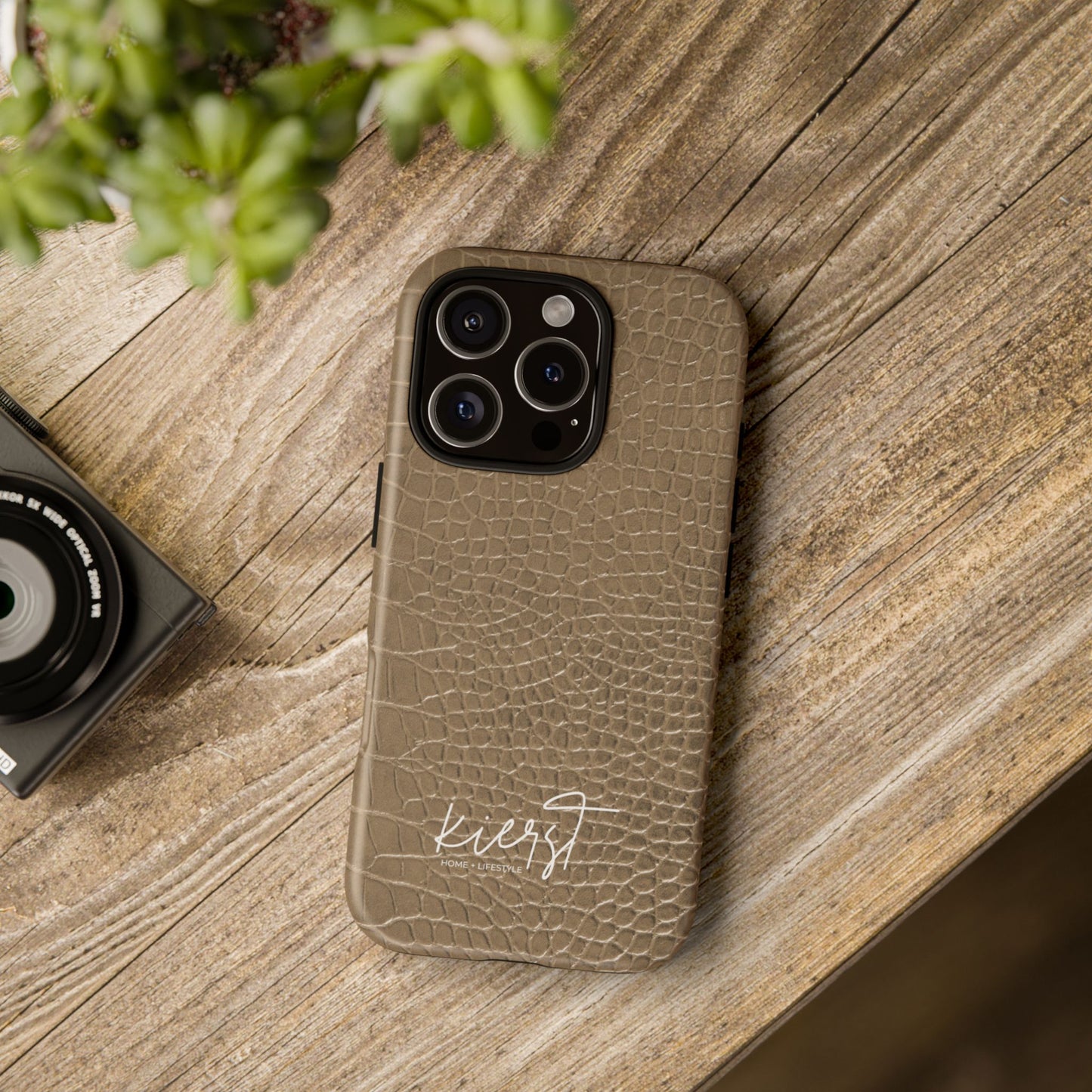 Tan Alligator Print iPhone Case | Elevated texture meets everyday ease