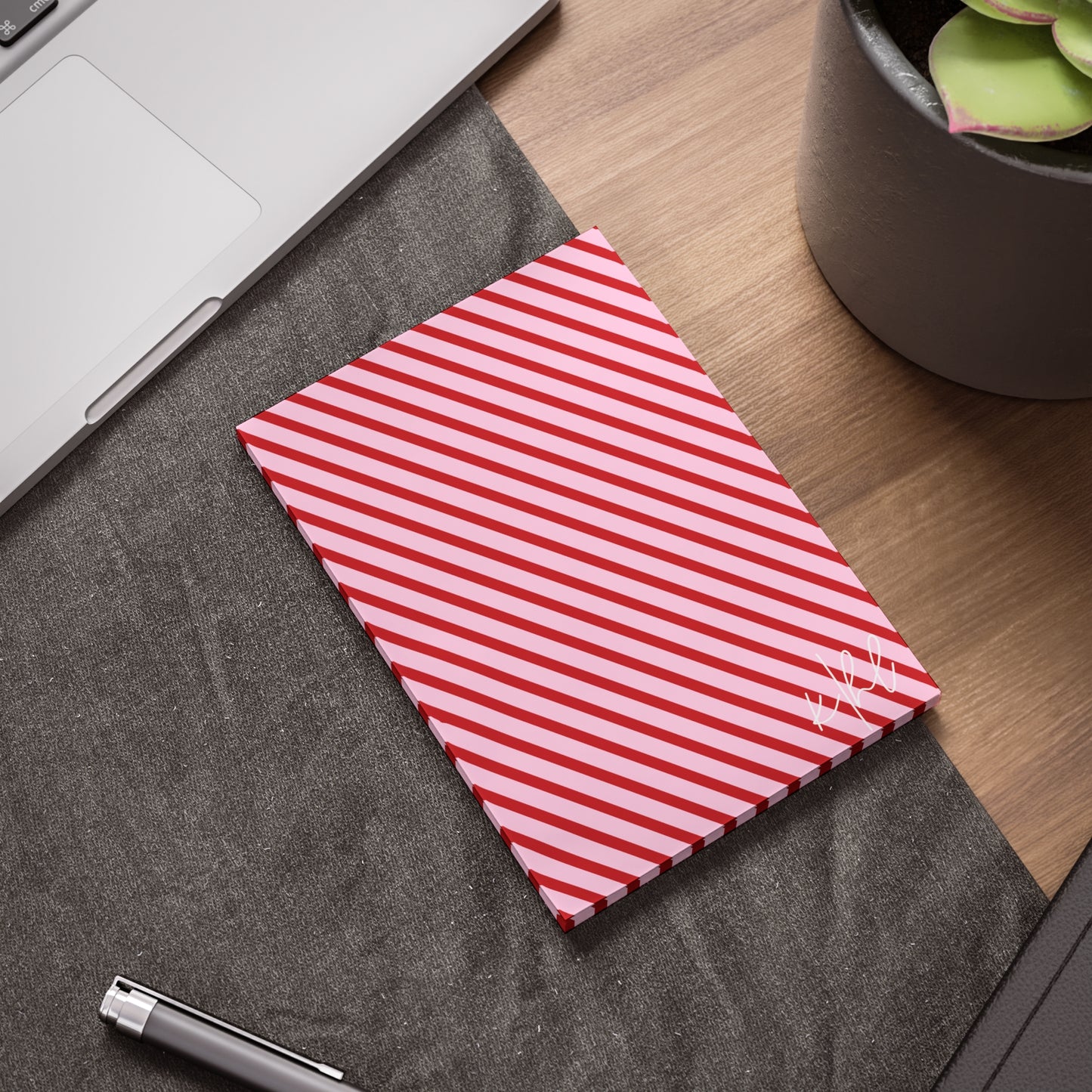 Holiday 25 Pink and Red Diagonal Striped Post-it® Note Pad