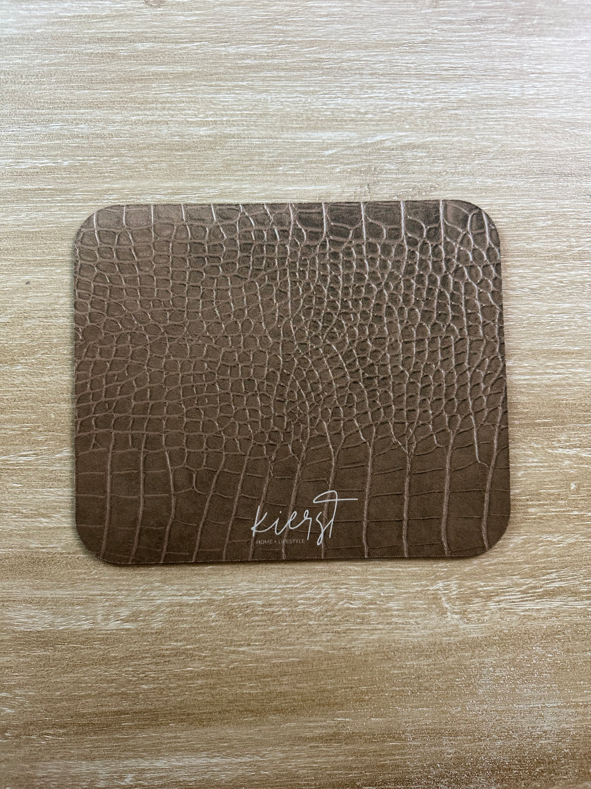 Tan Alligator Print Mouse Pad