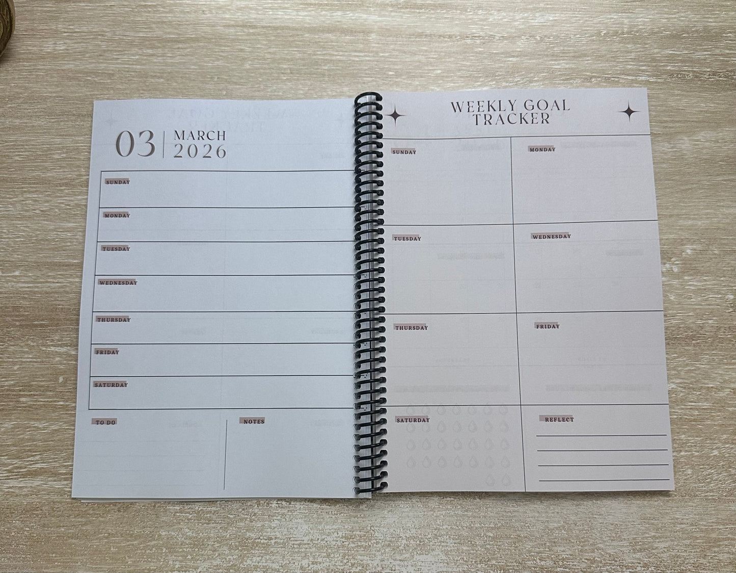 2026 Lifestyle Planner - Signature Velvet Noir Lattice