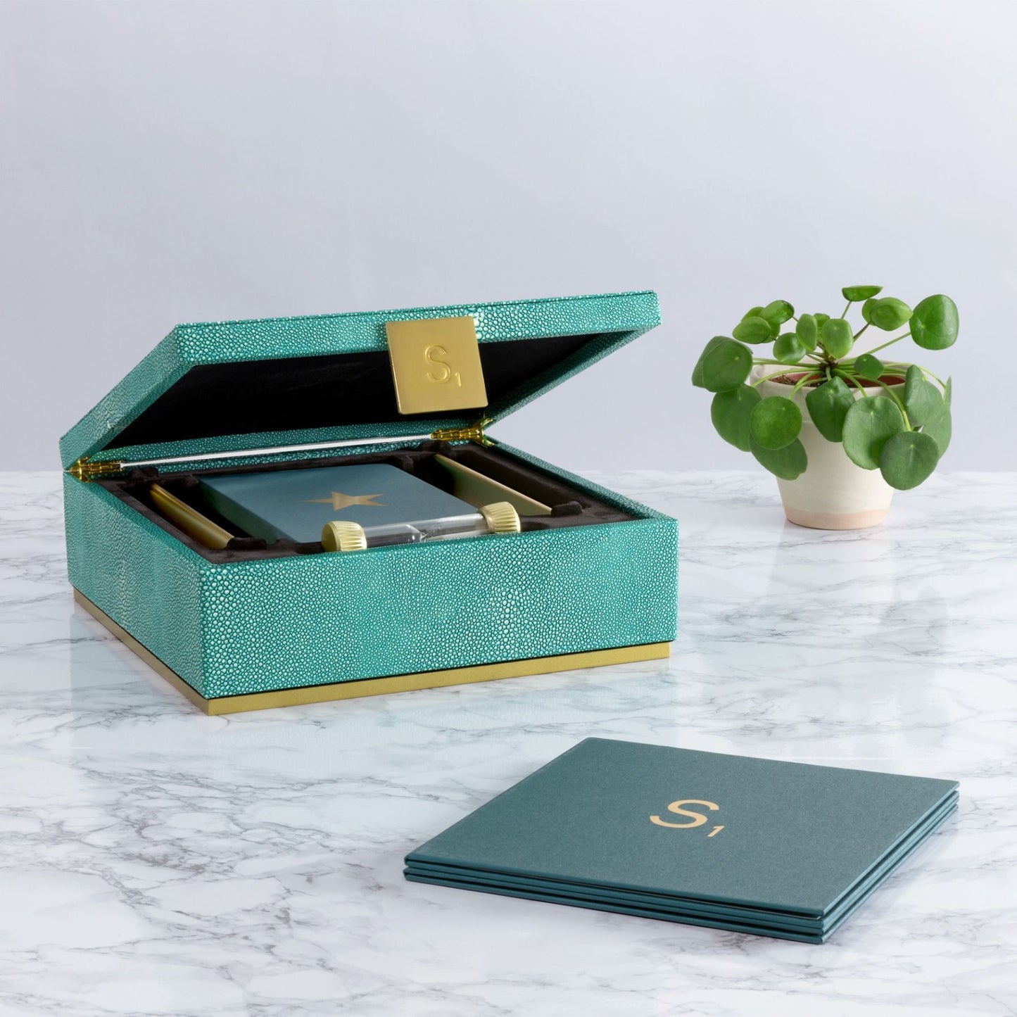 Scrabble Del Mar Collection – Shagreen Edition Board Game | Luxe Coastal-Inspired Scrabble Set, Teal & Gold