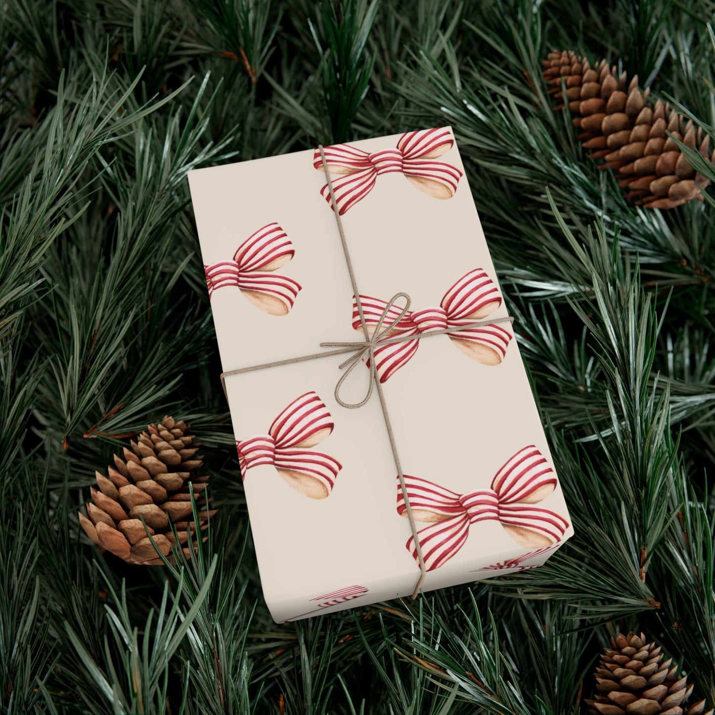 Red and Cream Bow Gift Wrapping Paper