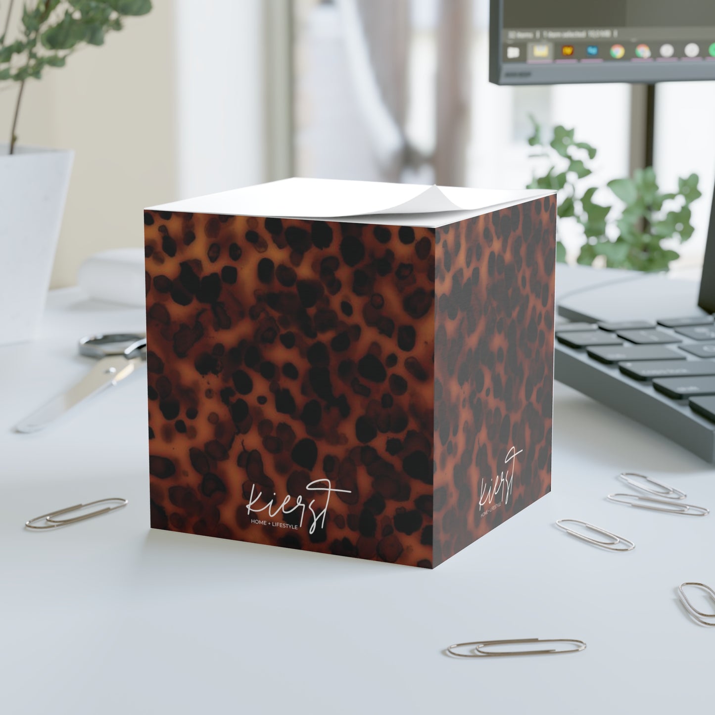 Ember Tortoise Note Cube