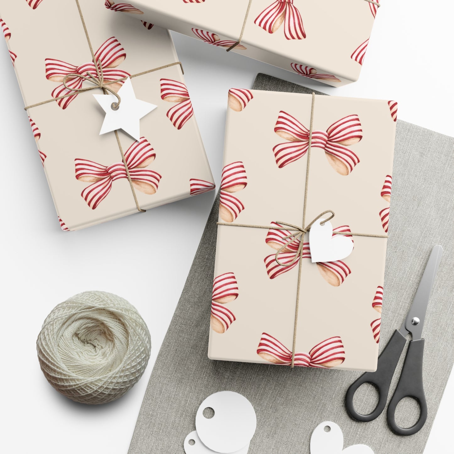 Red and Cream Bow Gift Wrapping Paper