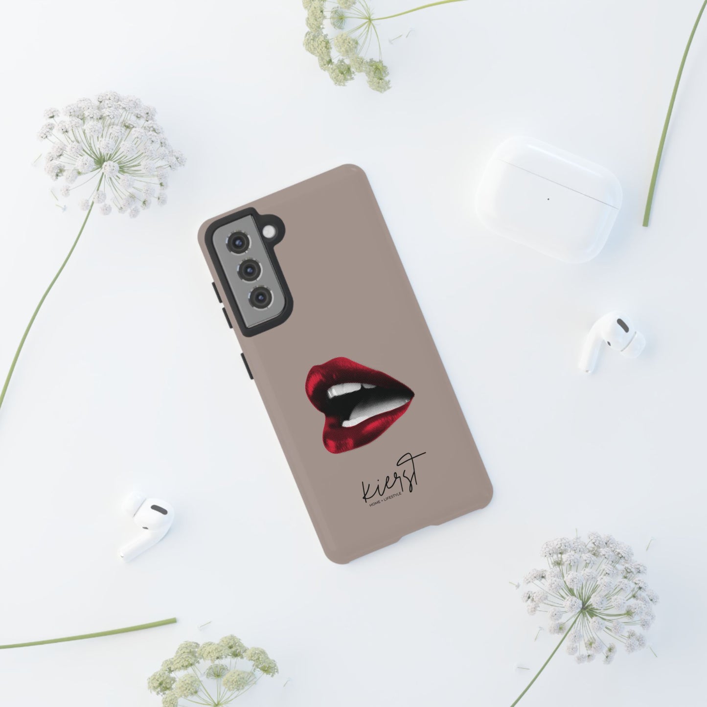 Retro Red Lips Samsung Galaxy Case | Pop Art, Luxe Feel