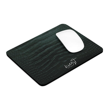 Luxurious Leather-Look Mouse Pad - Stylish Desk Accessory for Home and Office Emerald Crocodile