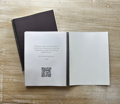 2027 Signature Velvet Noir Crocodile Lifestyle Planner