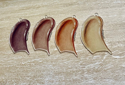 Liquid Glow Ornament (Dark Skin Tone)