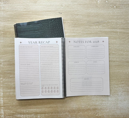 2027 Emerald Crocodile Lifestyle Planner