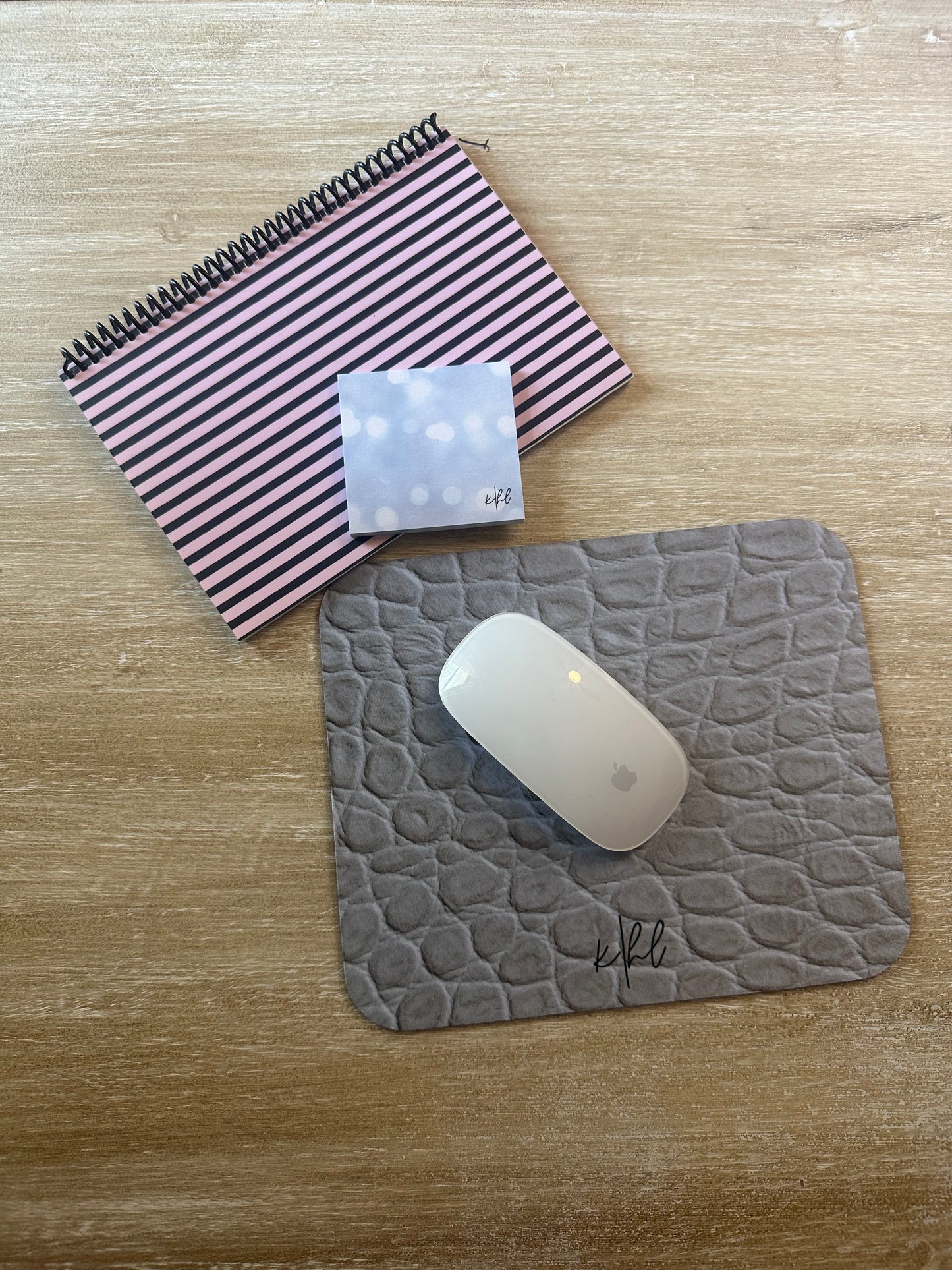 Cream Reptile Print Mouse Pad