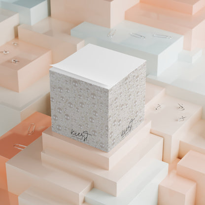 Various Pearls Sticky Note Cube | Soft Neutrals with a Touch of Glam