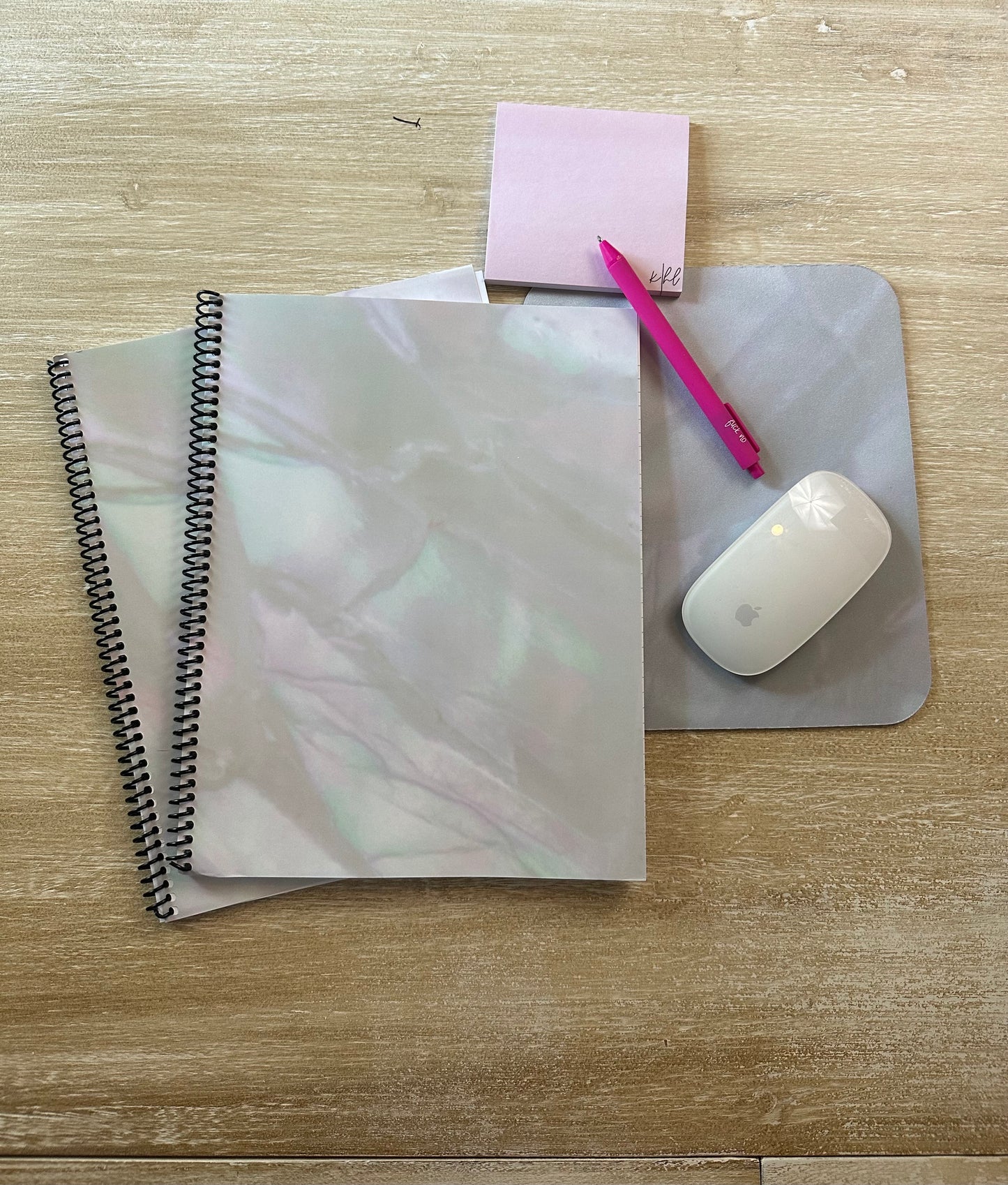 Pearl Essence Mouse Pad
