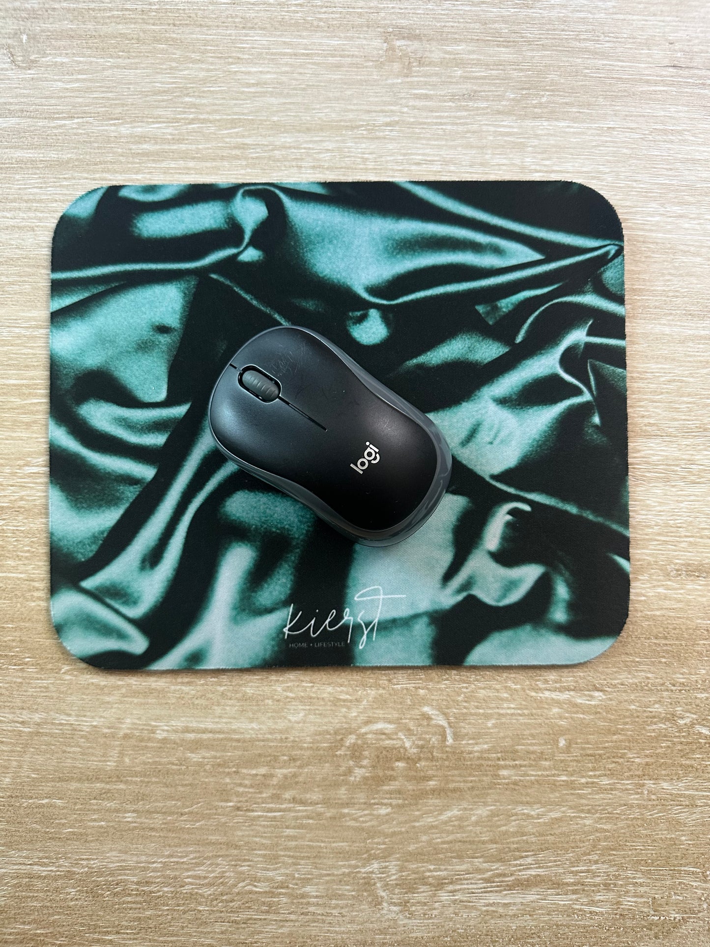 Emerald Silk Print Mouse Pad