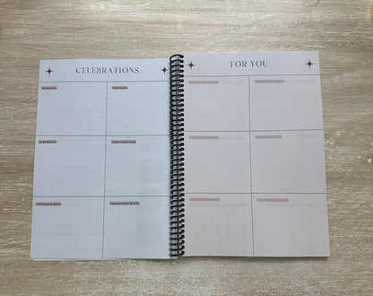 2026 Lifestyle Planner - Signature Velvet Noir Lattice