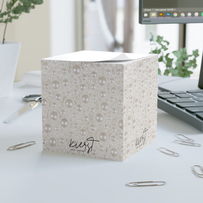 Various Pearls Sticky Note Cube | Soft Neutrals with a Touch of Glam