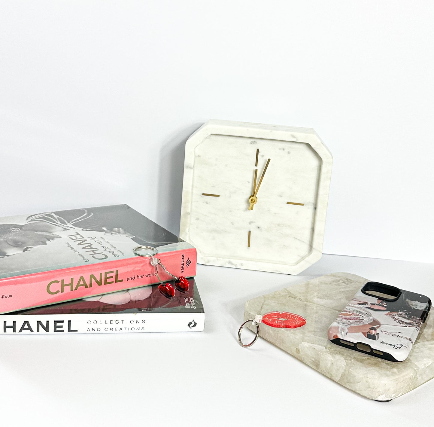 White and Grey Marble Clock